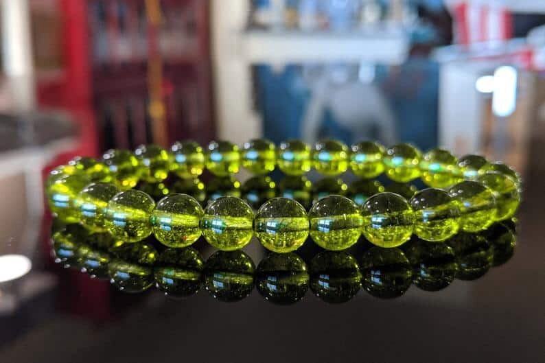 Natural 8mm Peridot Stone Bracelet Green Crystal Stretch Bracelet Handmade