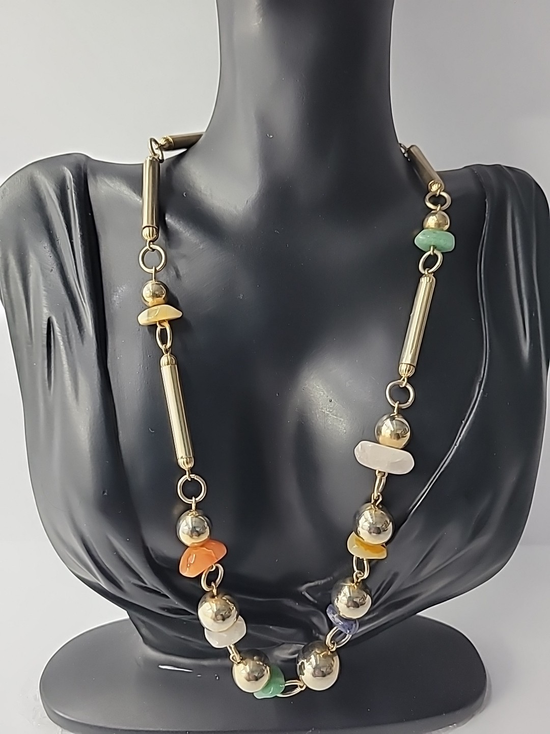 Vintage Gold Tone Beaded Necklace Mixed Stone Chips Bar Link Statement Jewelry