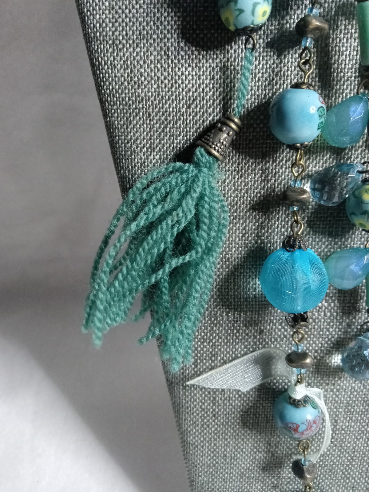 Vintage Turquoise Crocheted Blue flower Beads Necklace Multii-Strand Tassel