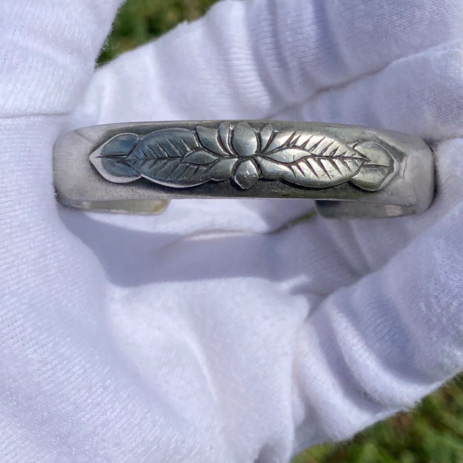 Laurel Burch Floral Cuff Bracelet Looks Like Pewter