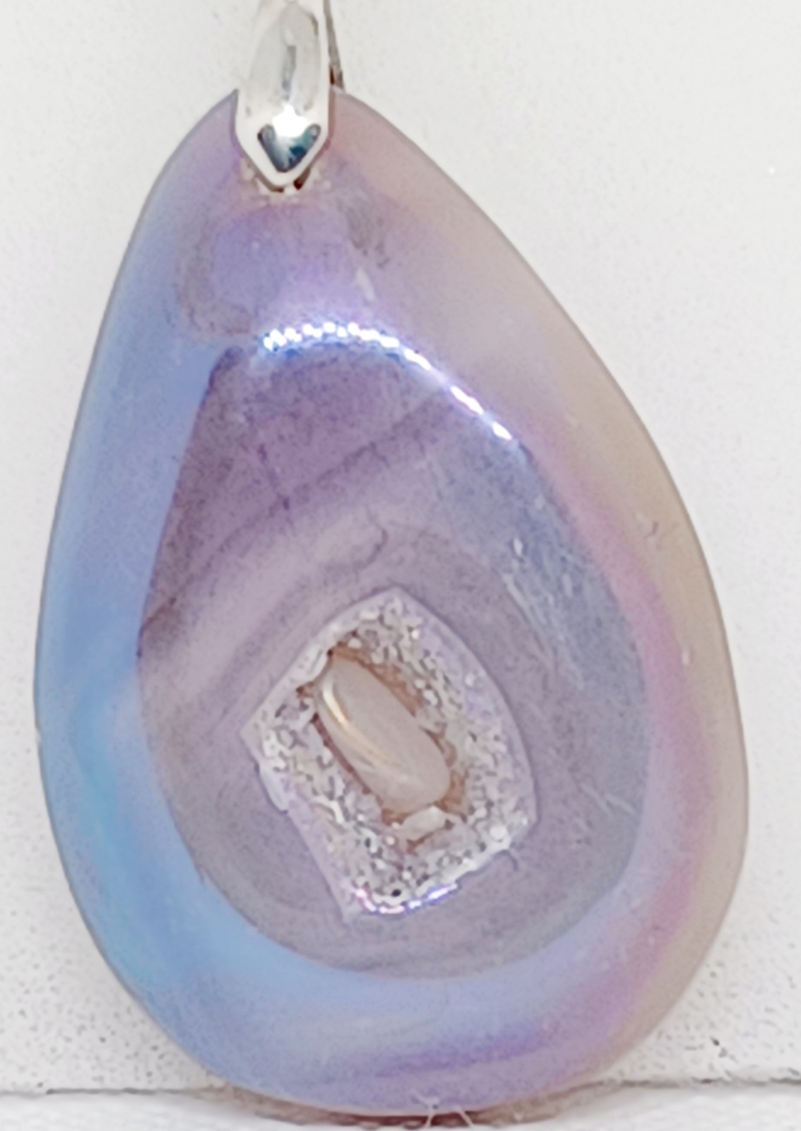 White & Purple Drusy Quartz Pendant (25g) With 20″ Stainless Steel Necklace NEW