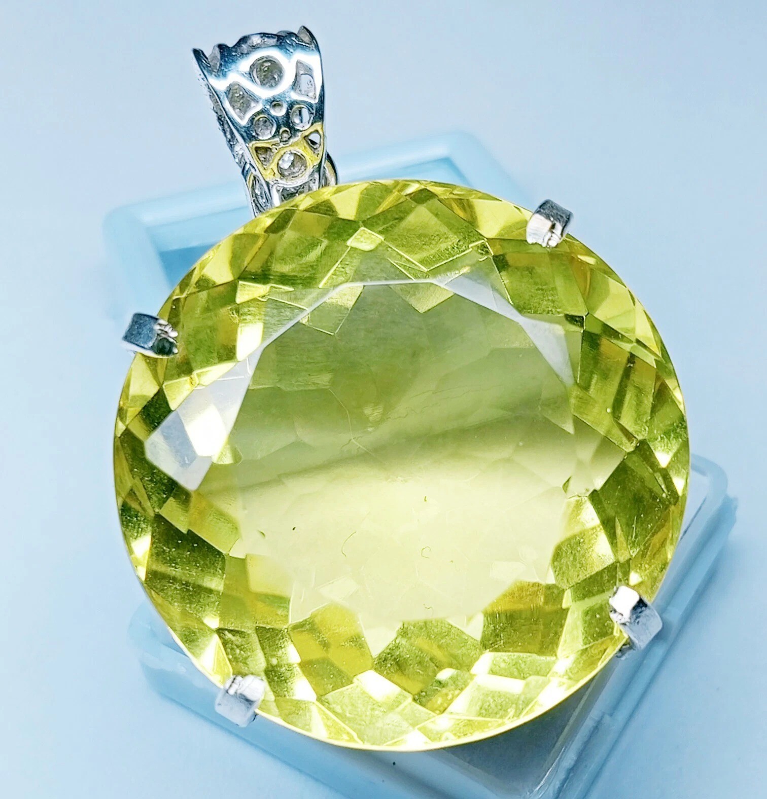 80.42 Ct+ Natural Yellow Topaz 925 Solid Silver Pendant Round Cut Gemstone