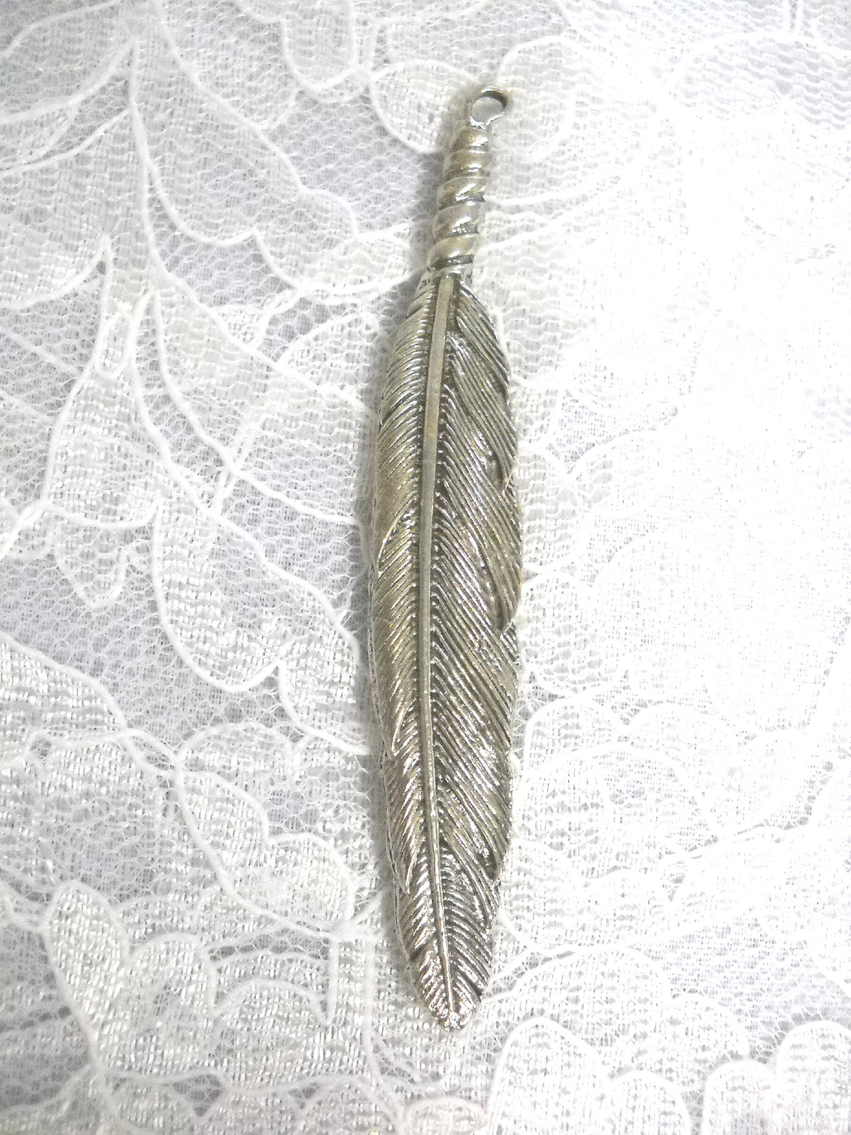 HUGE SINGLE FEATHER USA CAST SOLID 2 SIDED SILVER PEWTER PENDANT ADJ NECKLACE
