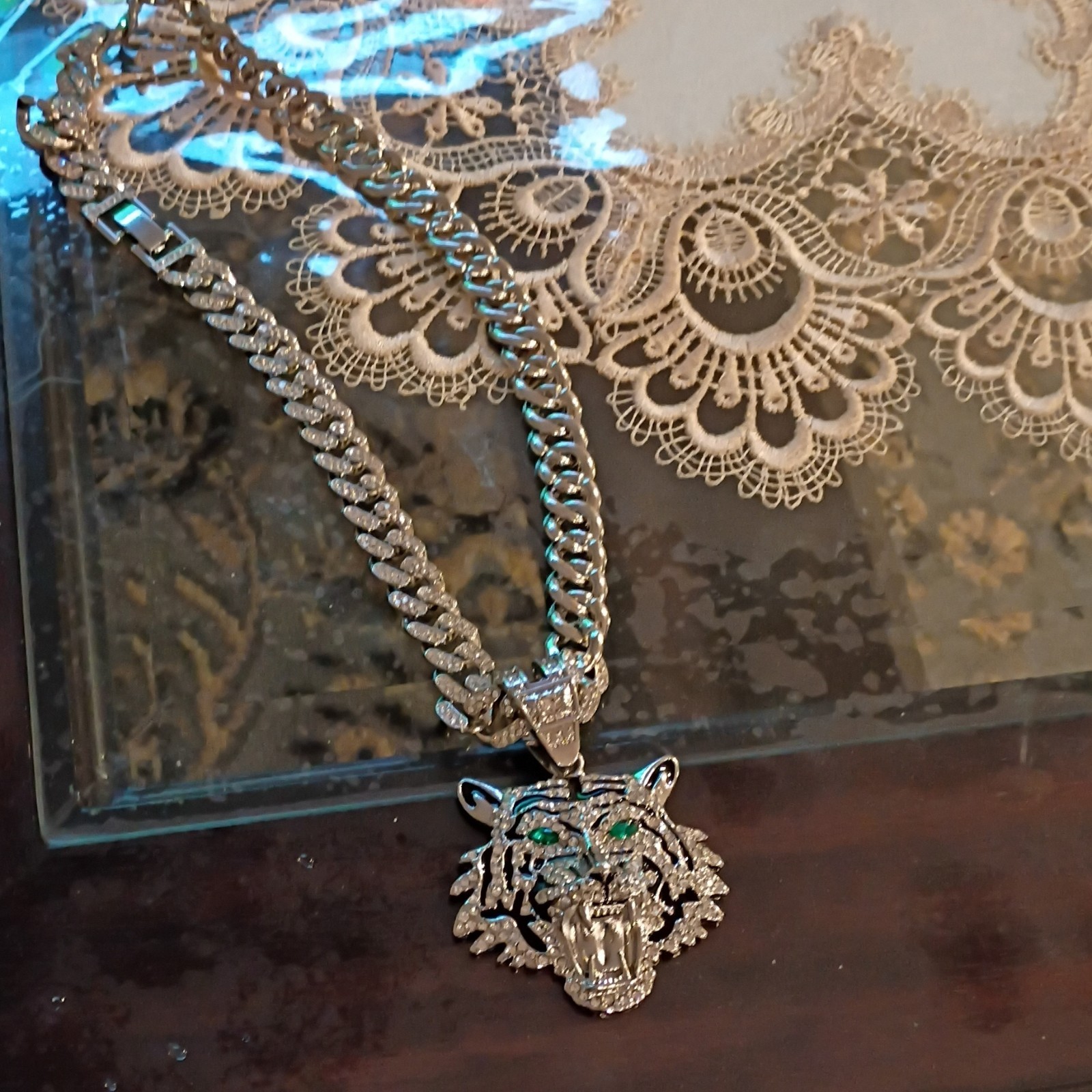 Silver Plated Cuban Link Chain Necklace Tiger Head Pendant CZ Pave Box Clasp