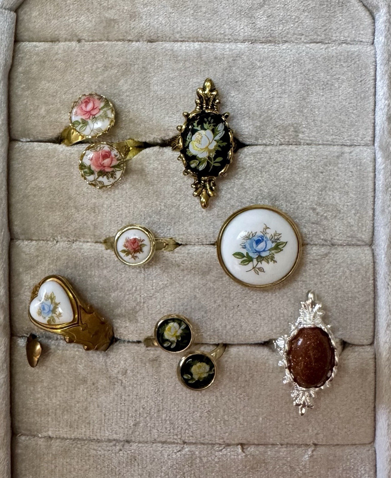 Handcrafted Rings Lot Of 7 Rings Mixed Sizes Adjustable Costume Jewelry Rings