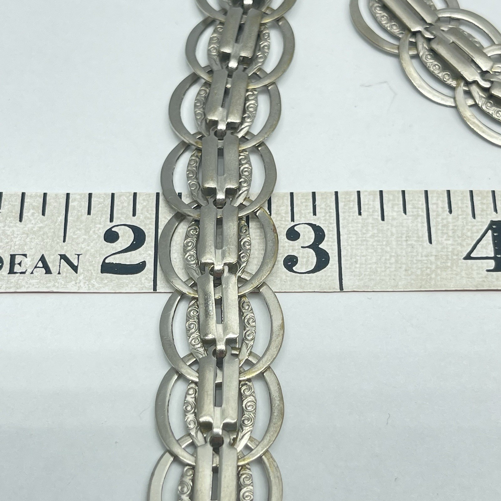 Vtg. Silver‑Tone Double Row Oval Link Necklace with Bar Links 16″ -Germany
