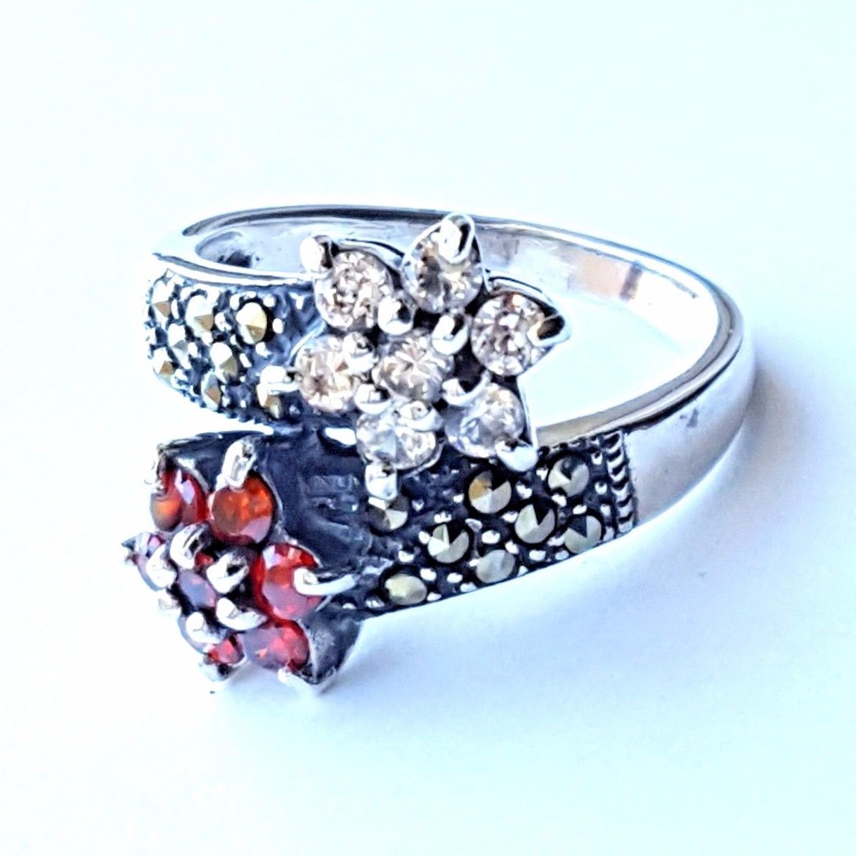 (SIZE 6,7,8,9) TWO FLOWERS RING Garnet & White CZs Marcasite 925 STERLING SILVER