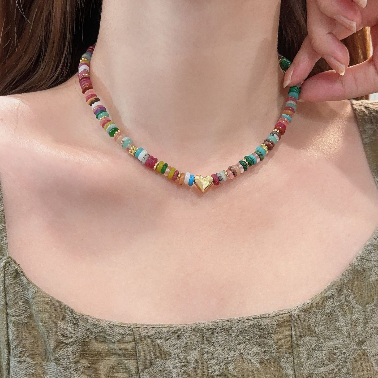 Rainbow Dopamine Natural Stone Necklace, Luxury Heart Pendant Choker Sweater Cha