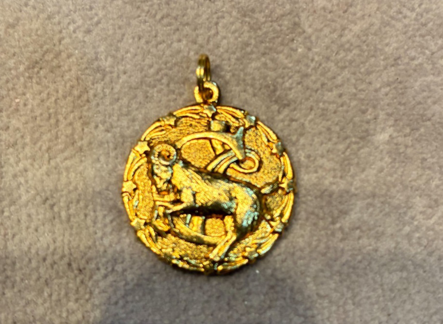 Vintage Aries the Ram Zodiac Pendant Goldtone Charm – Mar 21 to Apr 19 Birthday