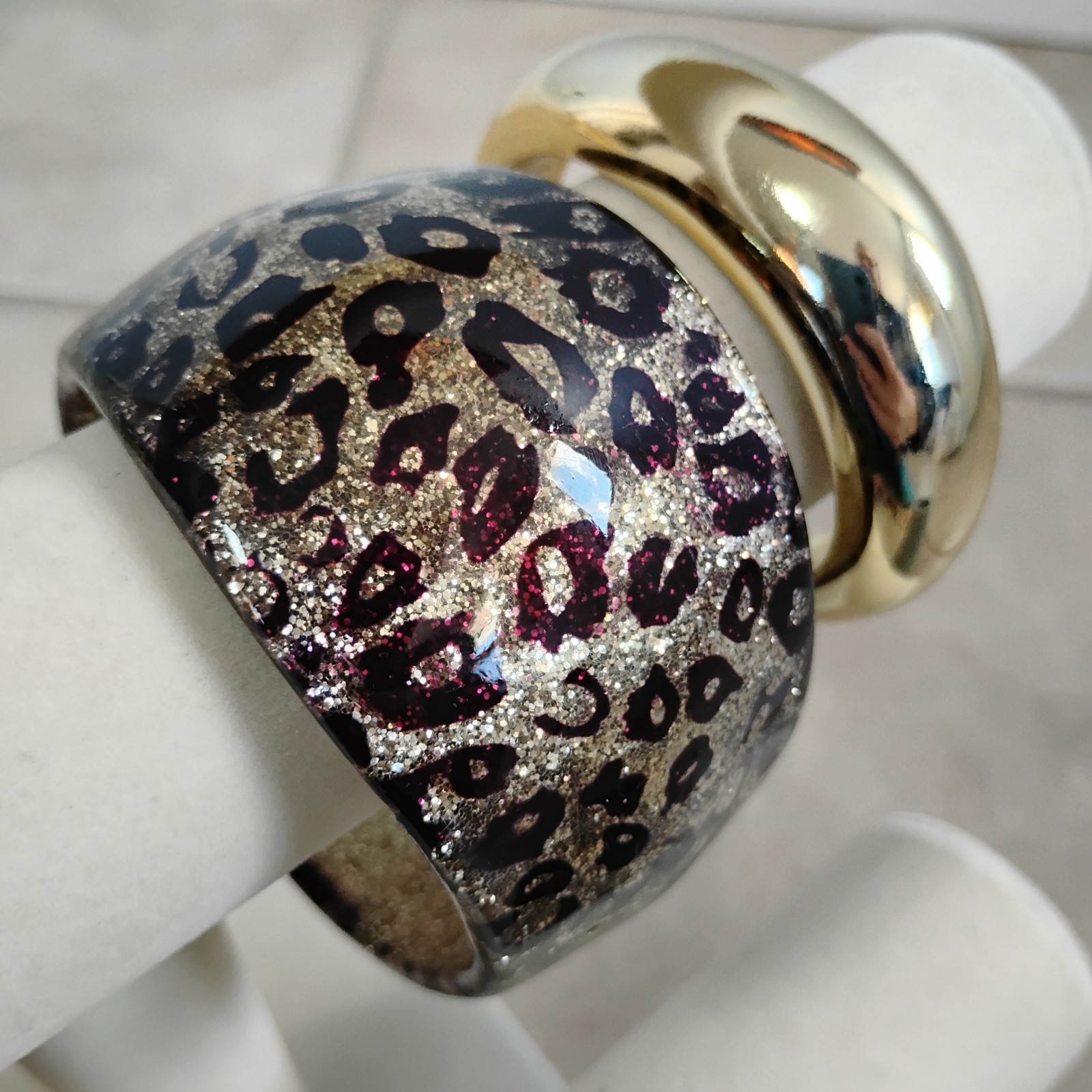 Chunky Goldtone Animal Print Glitter Bold Bangle Bracelet Lot Cuff Sz 8 Set