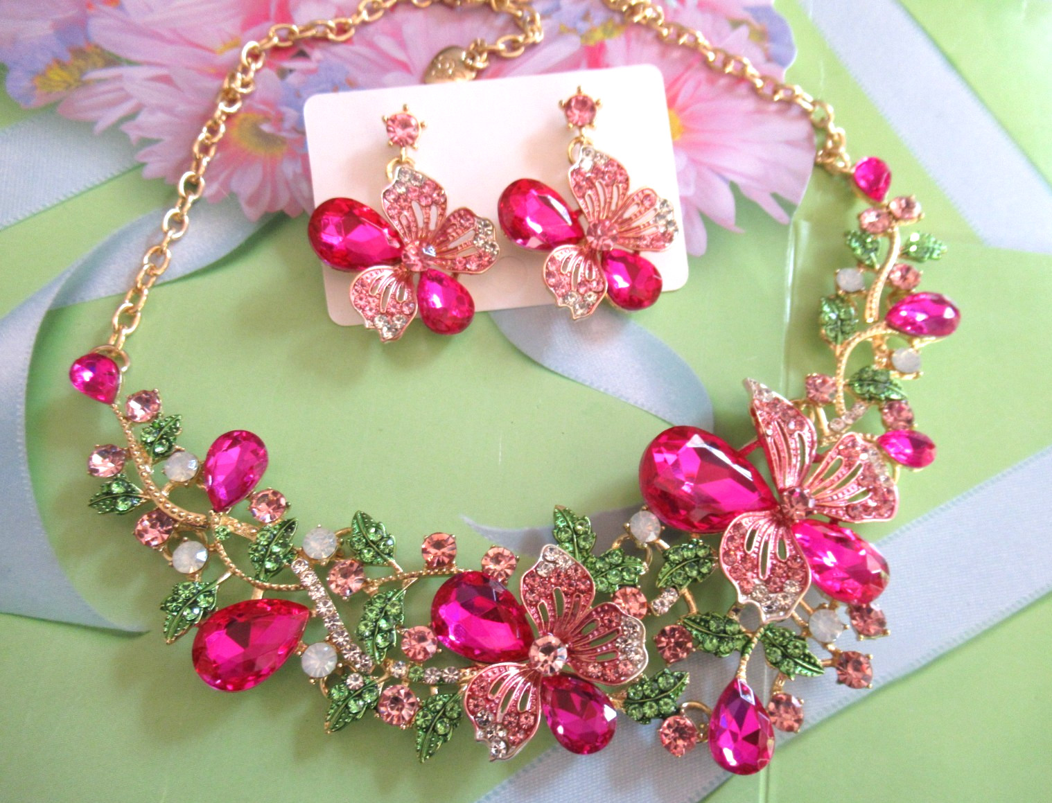 FLORAL BOUQUET PINK FLOWERS DESIGNER STYLE PENDANT NECKLACE & EARRINGS SET NEW