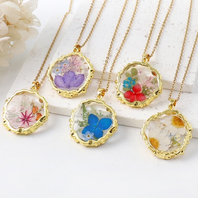 Handmade Pressed Real Dried Flower Resin Pendant Necklace Chain Neckla Jewelry