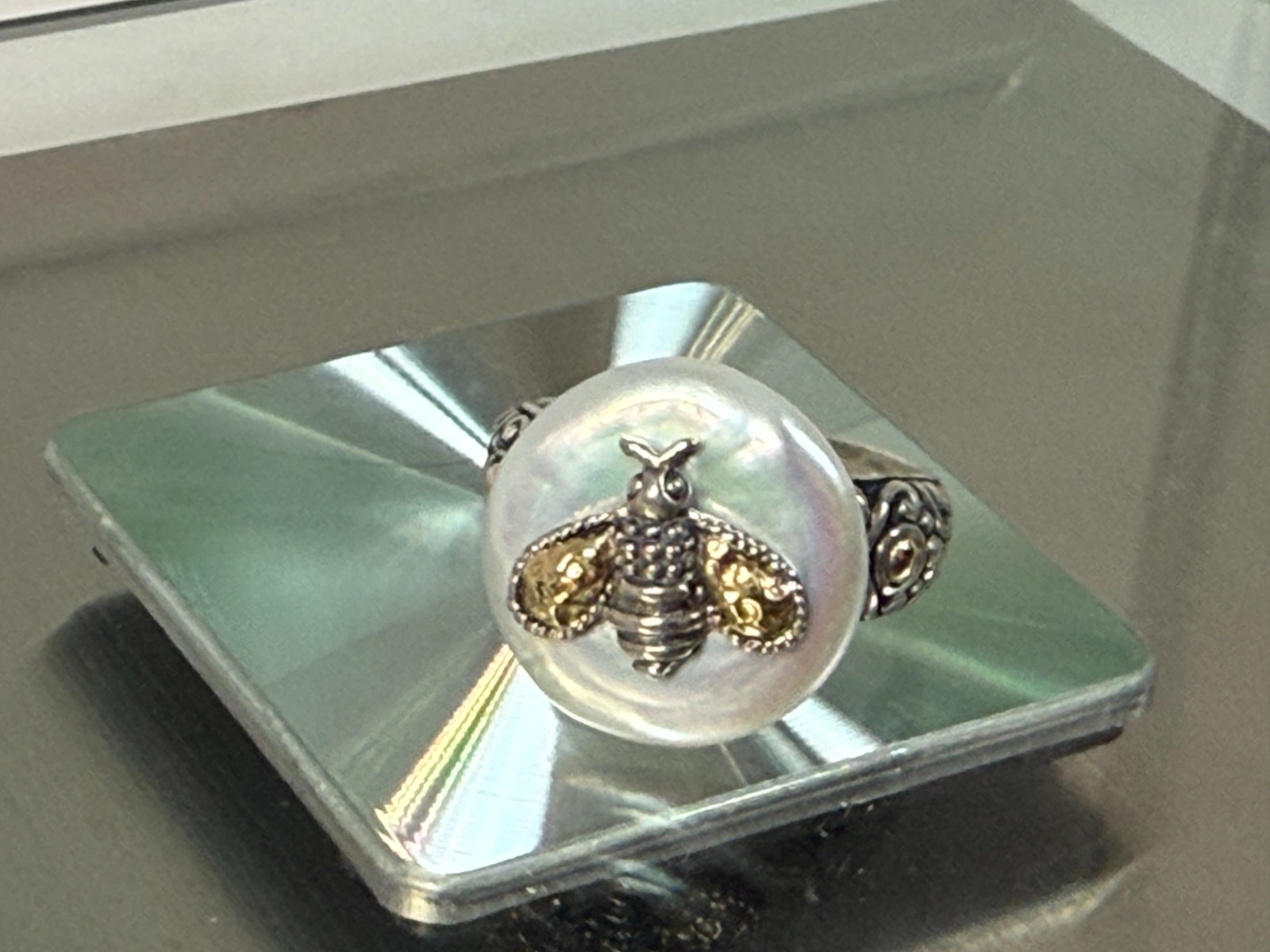 Artisan Silver 18K Gold Accented Cultured Pearl Bee Samuel B. collection, Ring 7