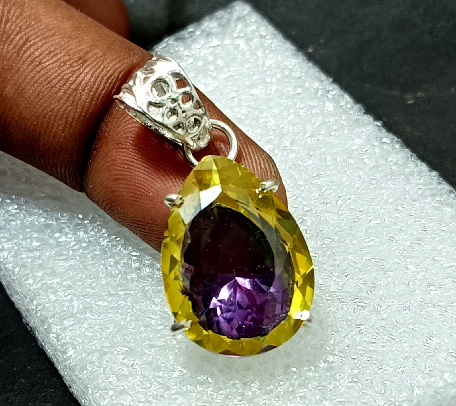 Bi-Color Rare Pitambari Sapphire Pear Natural 39.55 Ct 925 Silver Pendant Gem