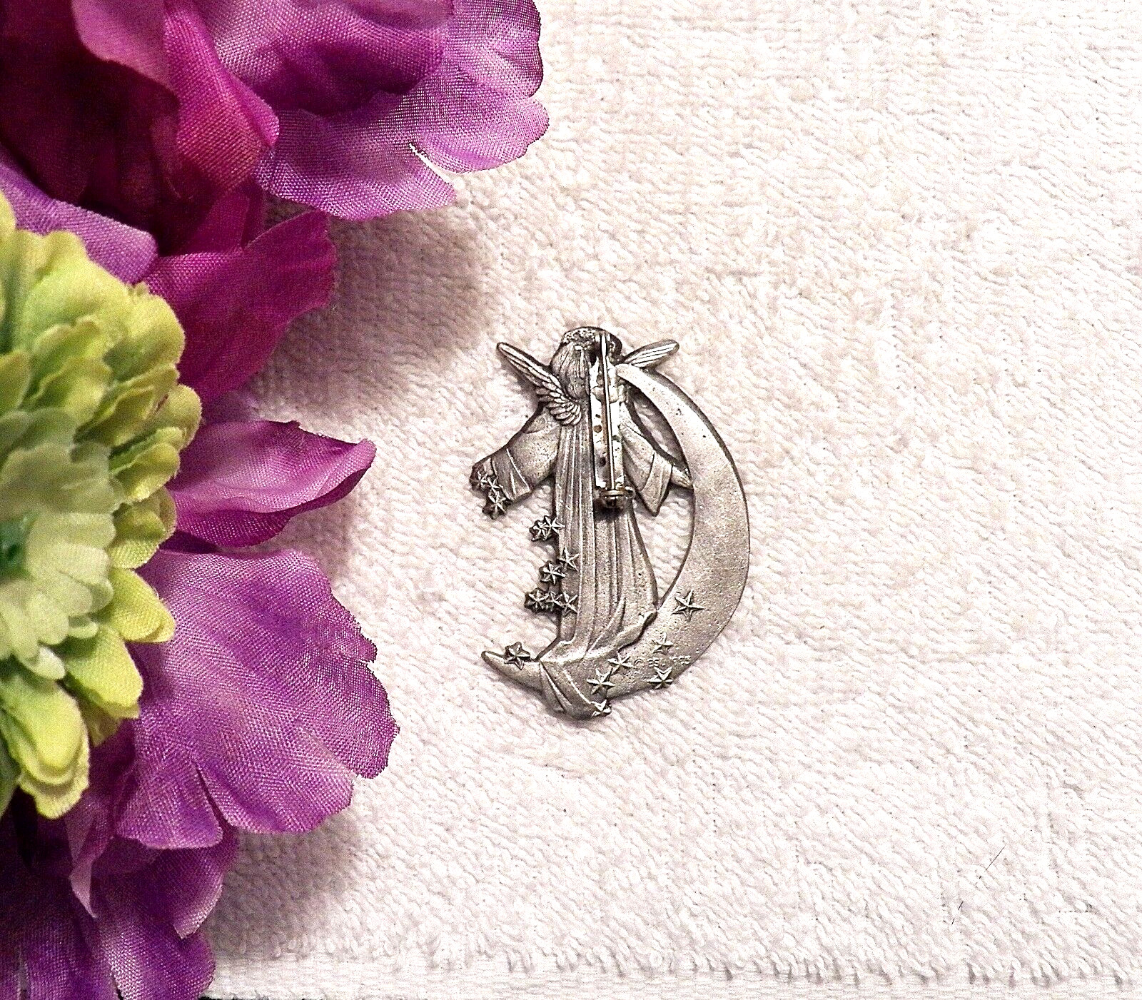 CLASSIC PIN BROOCH CELESTIAL BEING MOON ANGEL STARS FAITH LOVE SILVER TONE VL-G1
