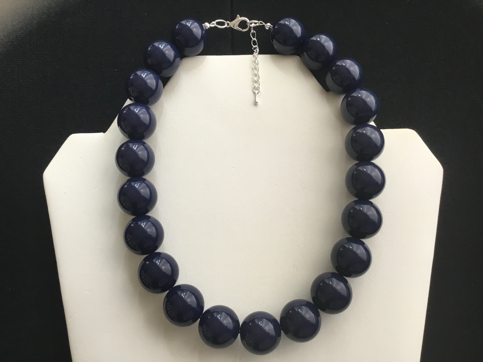 Chunky Navy Blue Beads Adjustable Choker Necklace