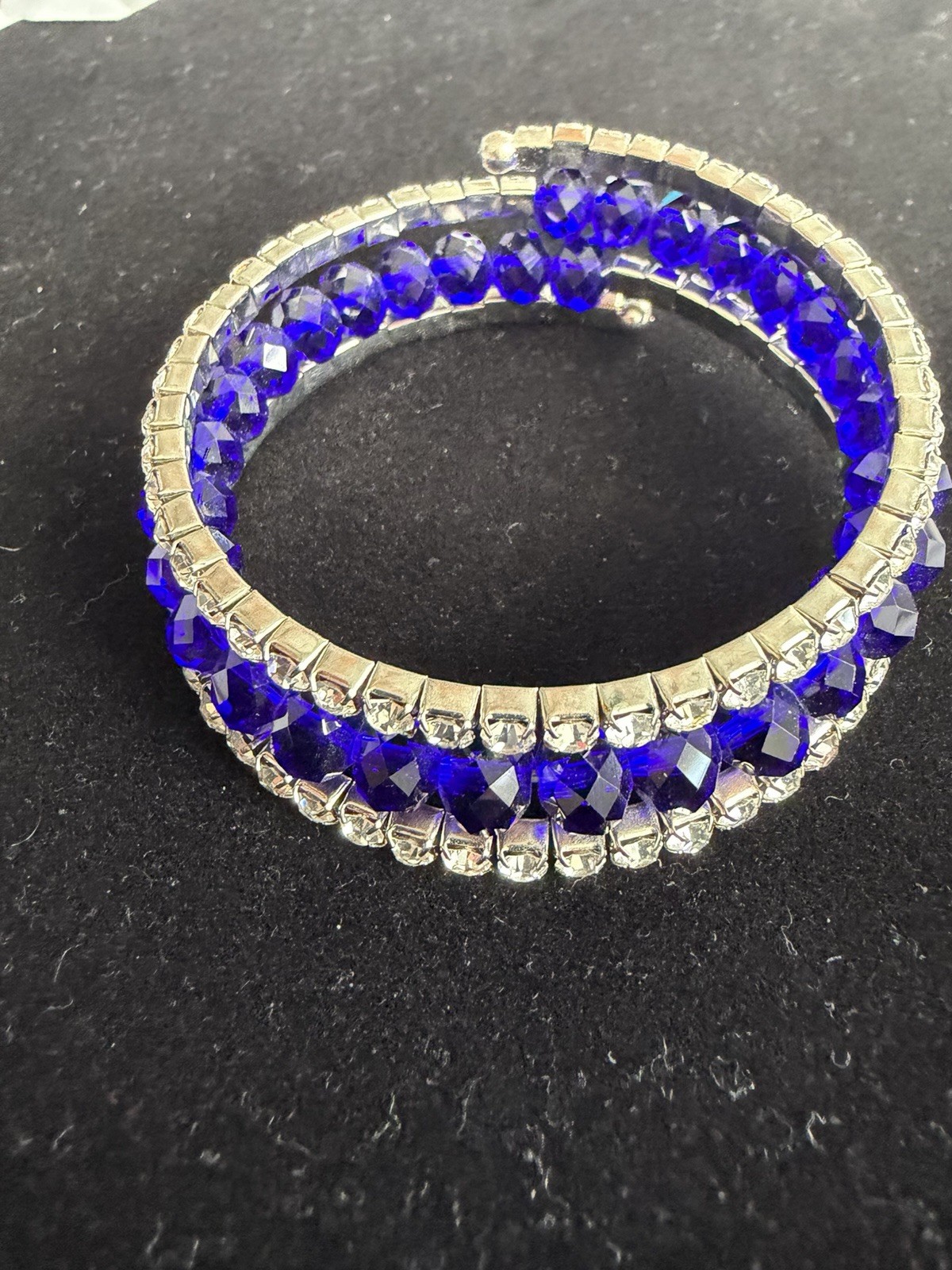 Blue Crystal Rhinestone Beaded Bangle Bracelet Silver Tone Slide Stackable 7in