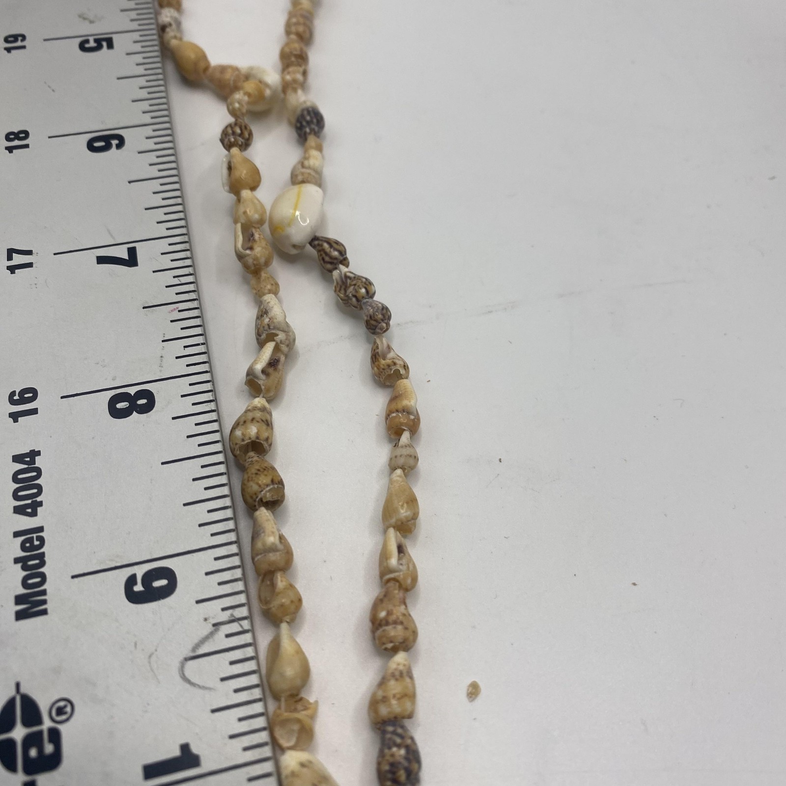 Beige Shell Beaded Necklace 36 In Long Strand Sea Life Beach Womens Jewelry