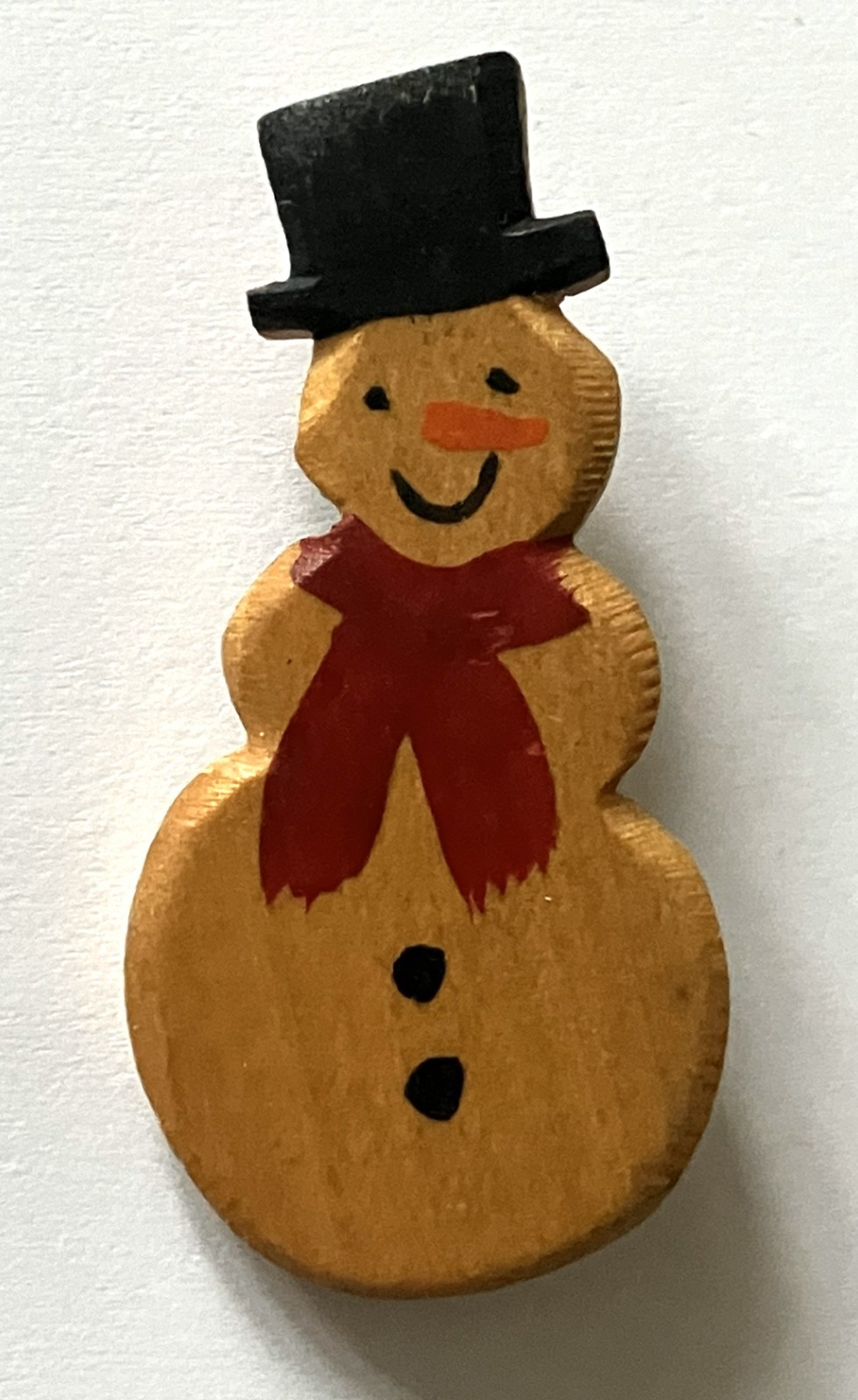 Festive Snowman wooden pinback brooch, 52mm in height