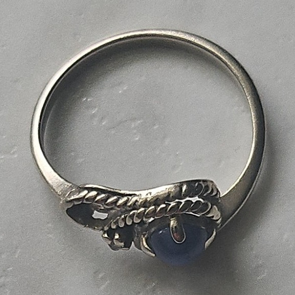 14k Vintage White Gold 2.4g Synthetic Blue Star Sapphire