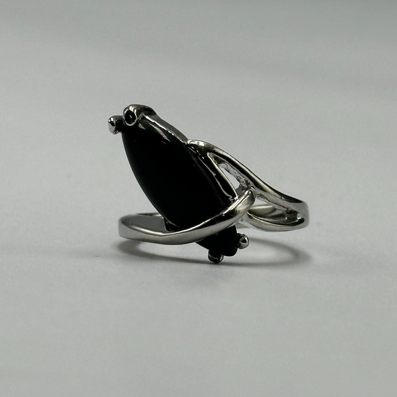 Black Marquise Stone Ring Size 6.25 Split Shank Abstract Wrap Design Modern