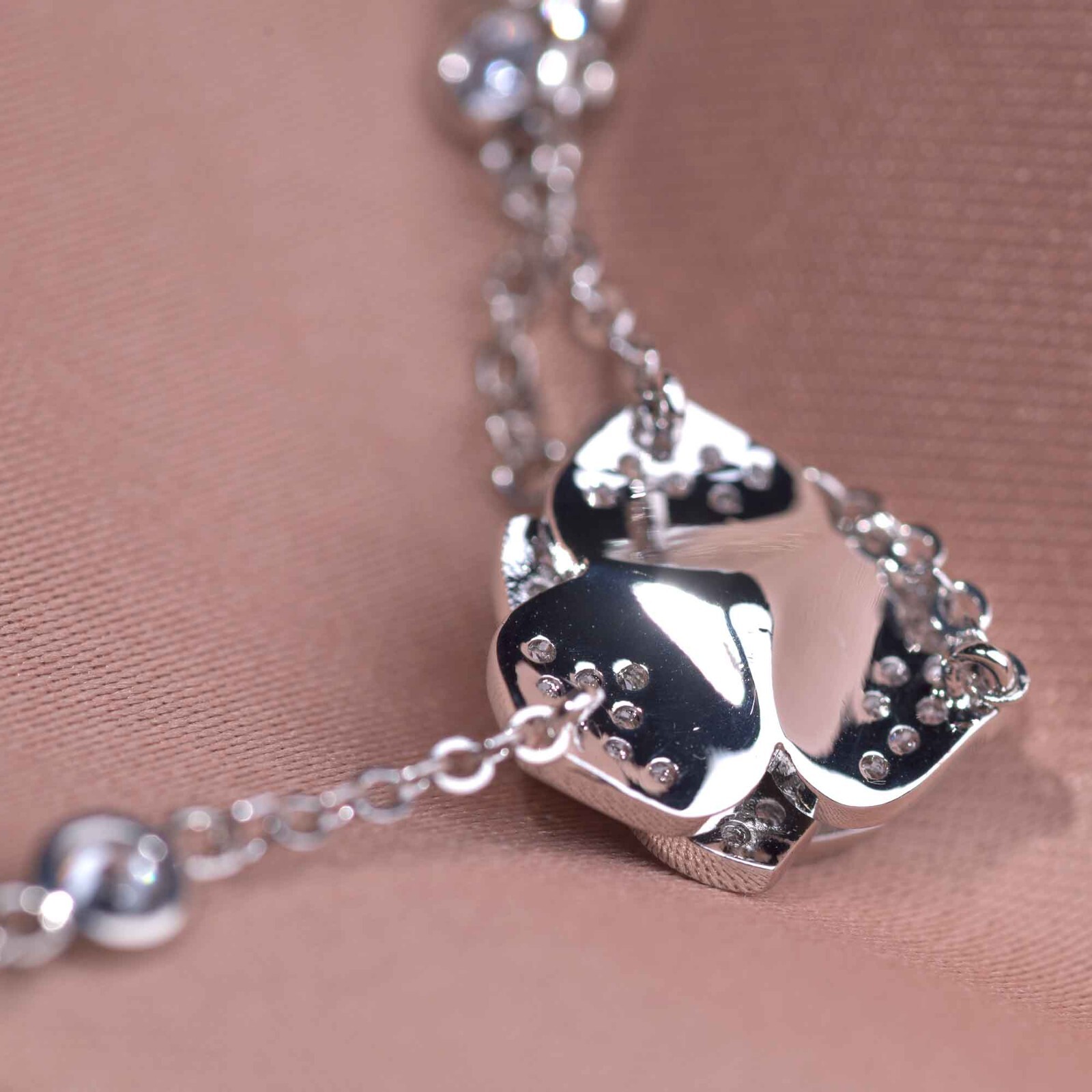 silver pearl Y Lariat necklace made with Swarovski crystal rose flower pendant