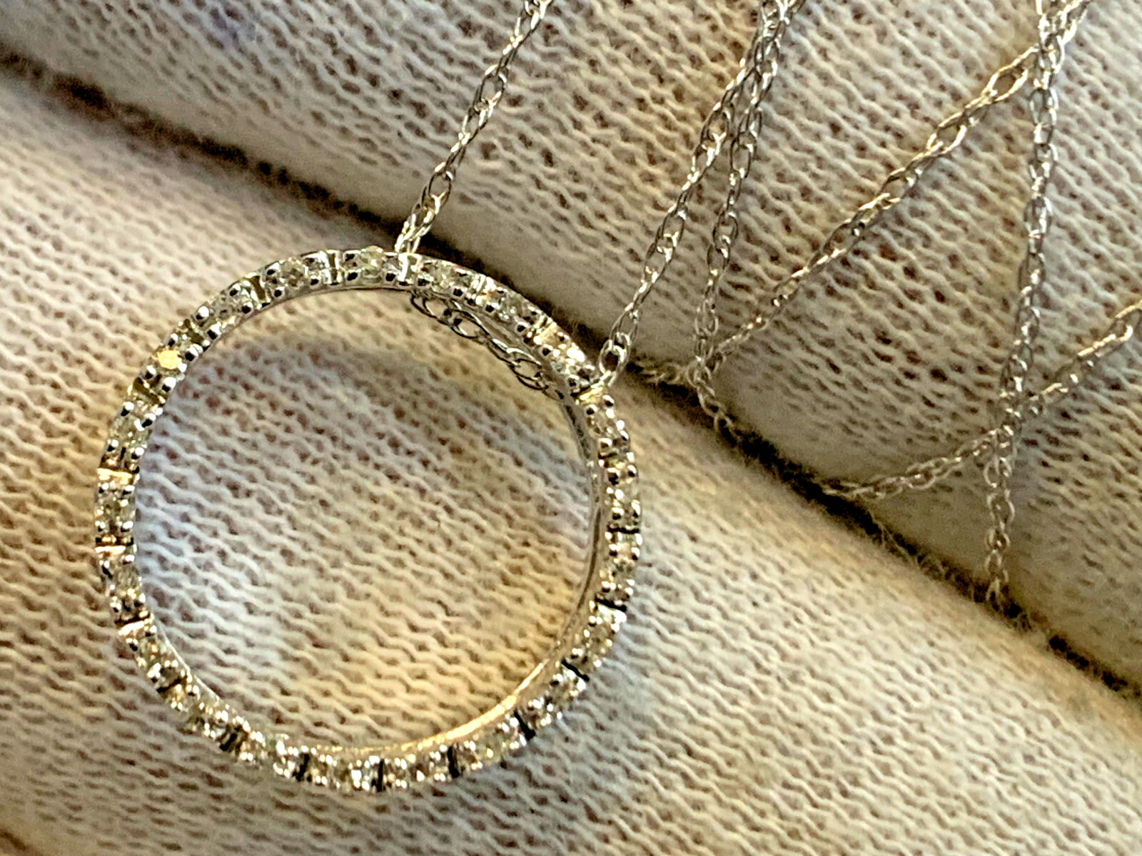 10K White Gold Necklace 1.48g Fine Jewelry 18″ Rope Chain Clear Stones *READ*