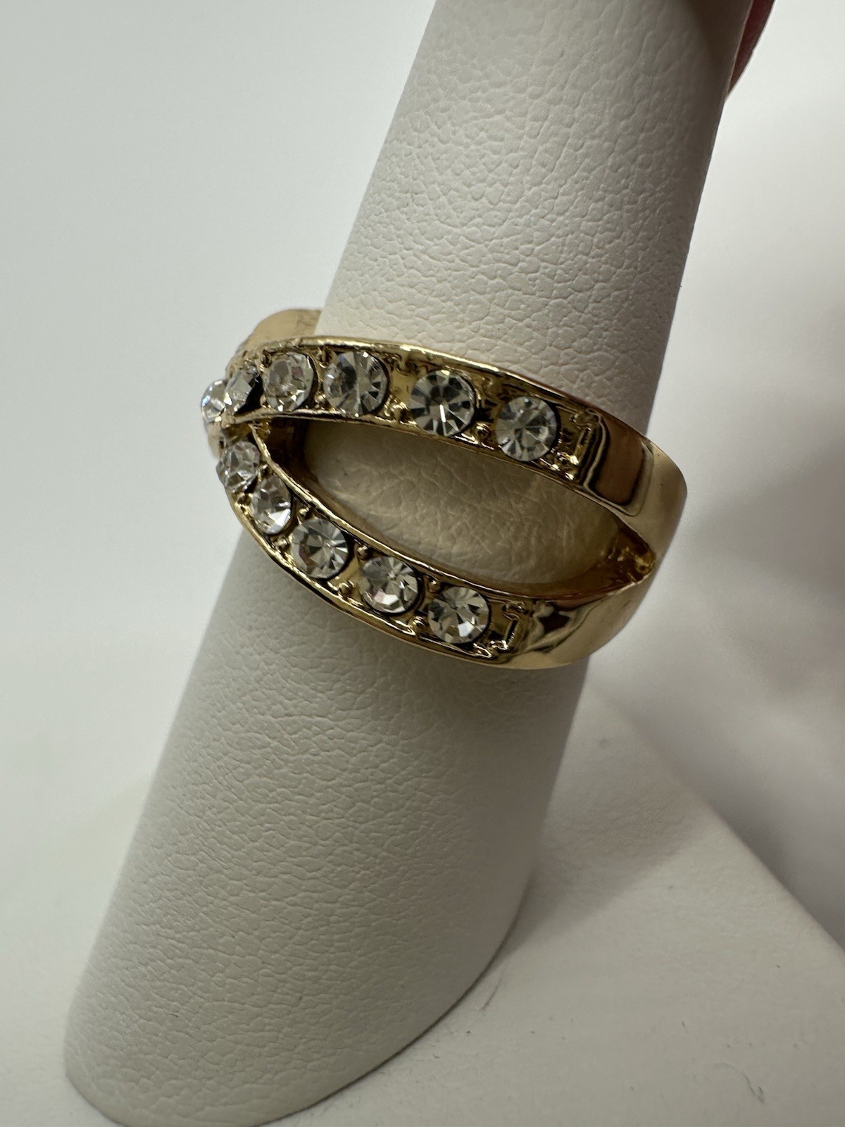 Gold Tone Criss Cross Ring With Clear Rhinestone Or Crystals Size 7