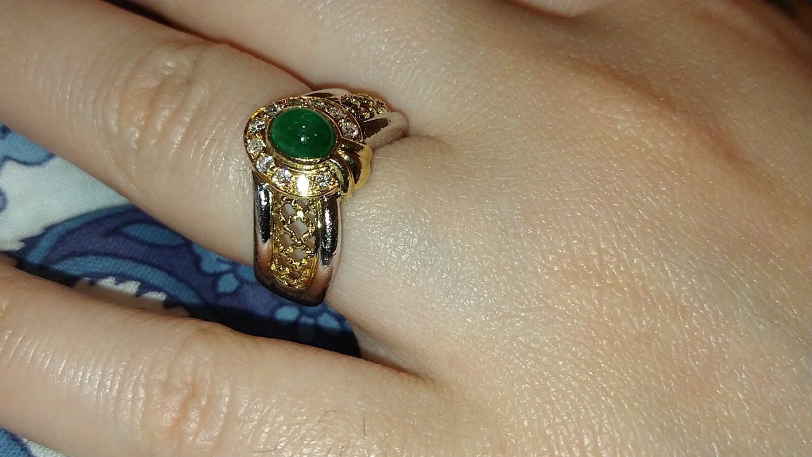 Solid heavy platinum & 18k gold 0.91 carat natural emerald diamond ring 8.76 grm