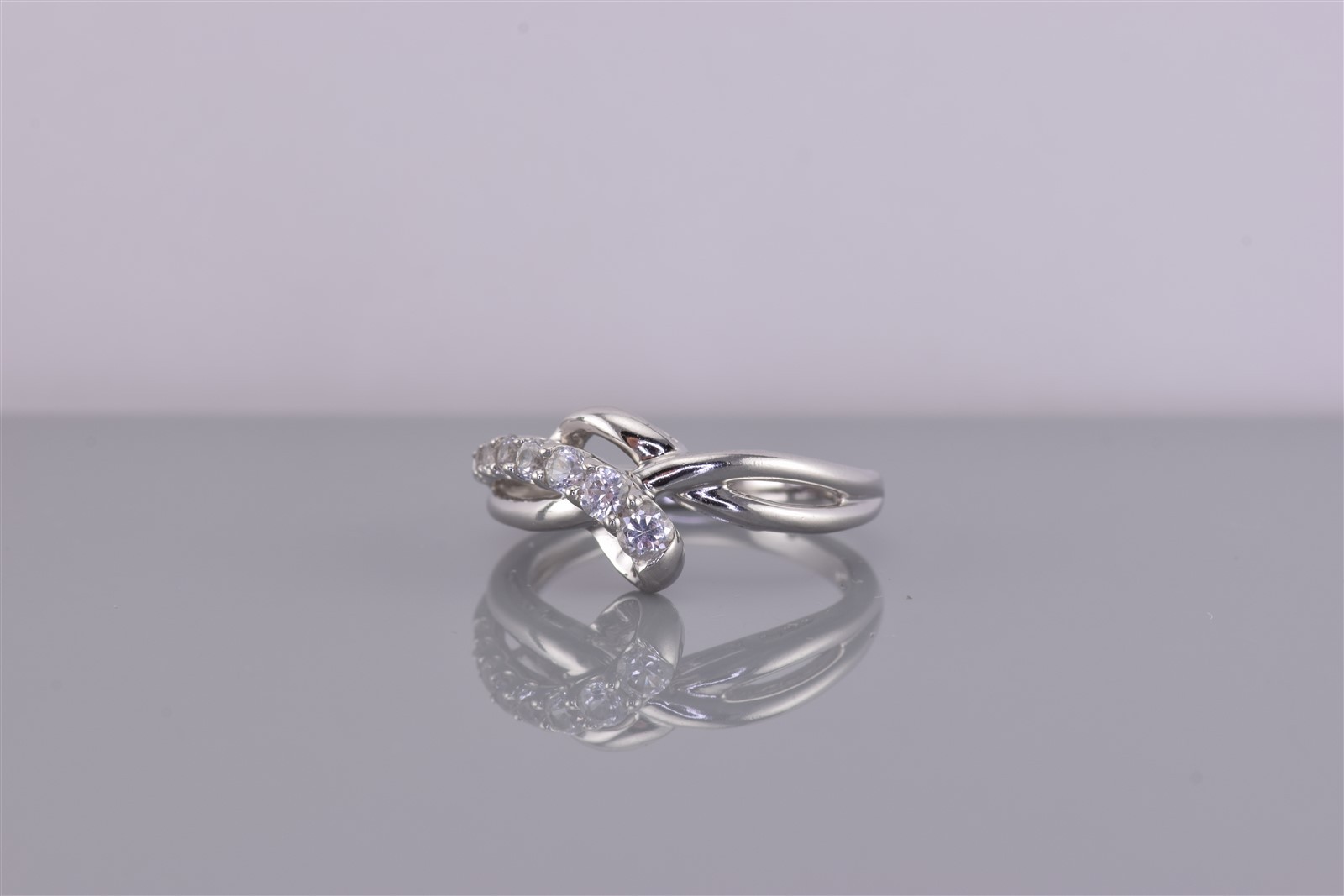Sterling Silver Swirled Loop White Topaz Journey Band Ring SUN 925 Sz: 7
