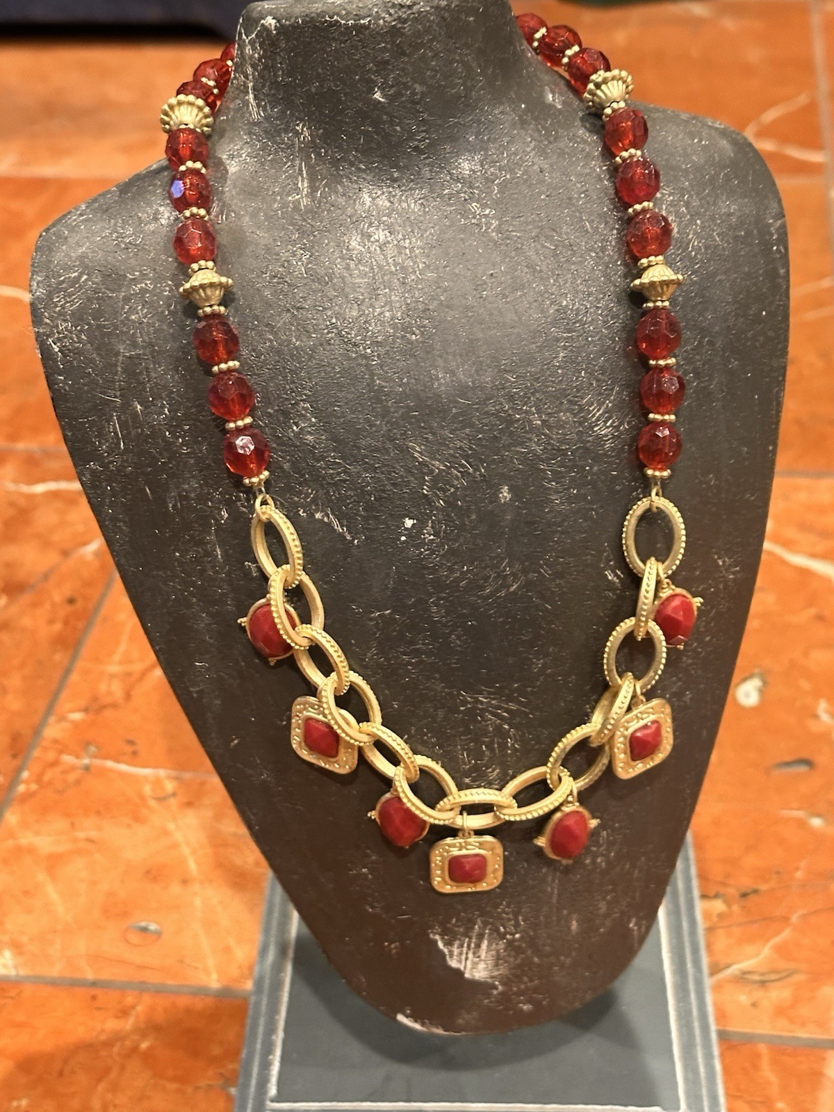 GEORGE BOHEMIAN MATTE GOLD CHAIN RED CABOCHONS RHINESTONES 18-21″ NECKLACE EUC