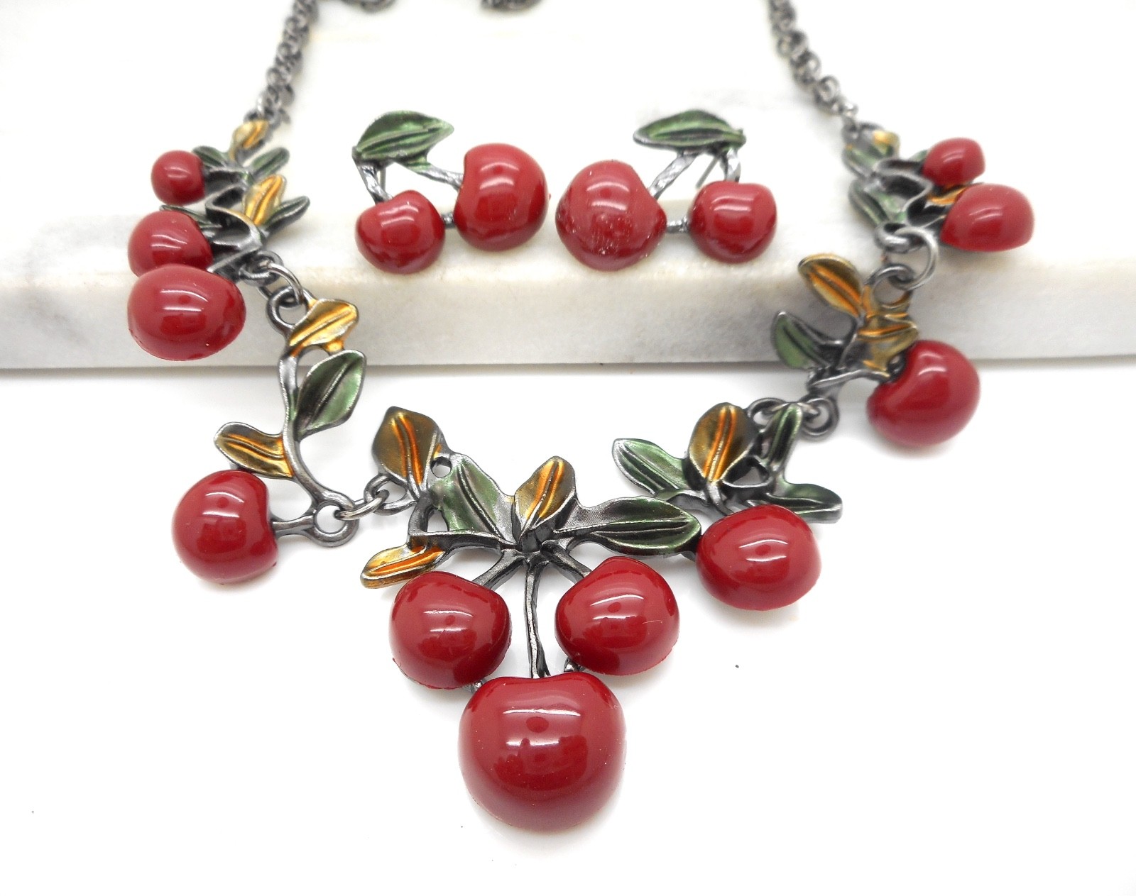 Red Cherry Necklace Earrings Set Women’s Cherries Leaves Leaf New