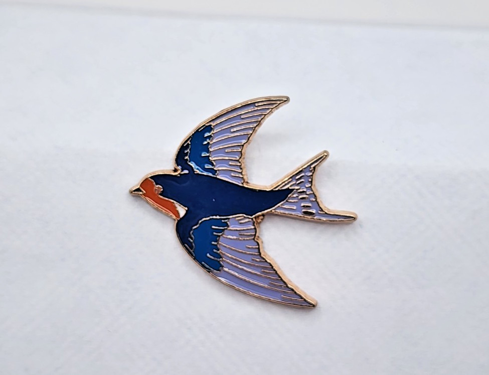 Sailors Nautical Sparrow Bird Collectible Lapel Brooch Pin