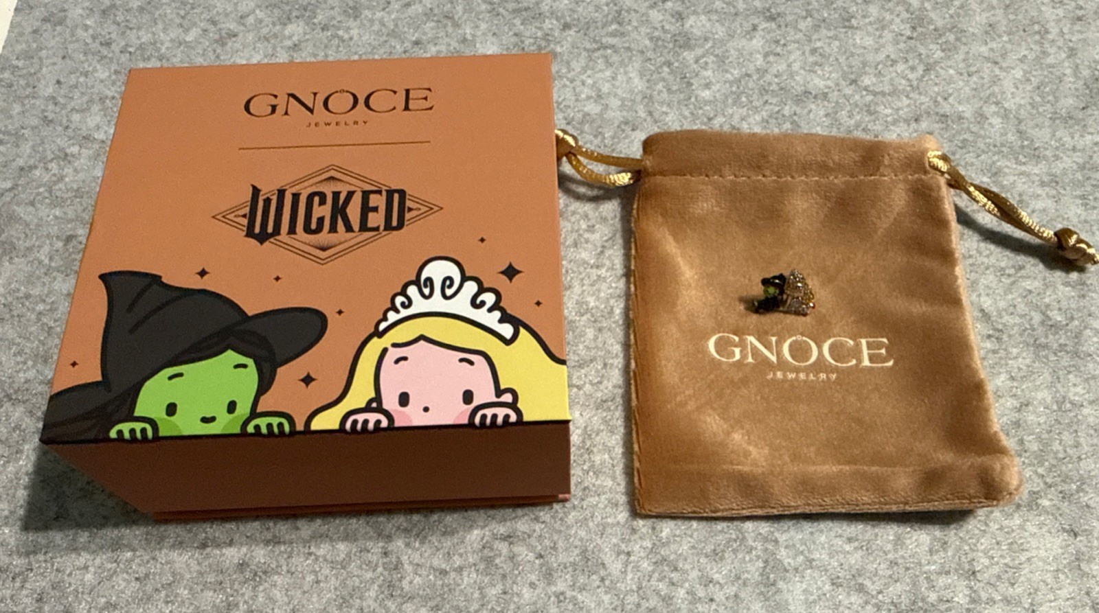 Gnoce Wicked/Glinda/Elphaba Bracelet Charm