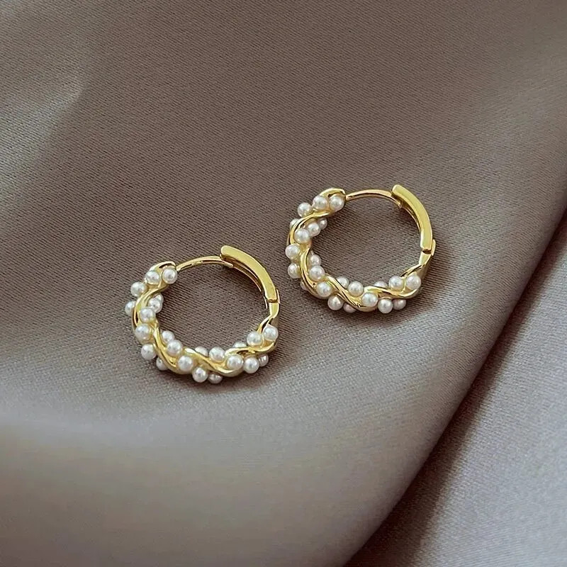 Imitation Pearl Hoop Earrings Small Round Huggie Earrings for Women Gift