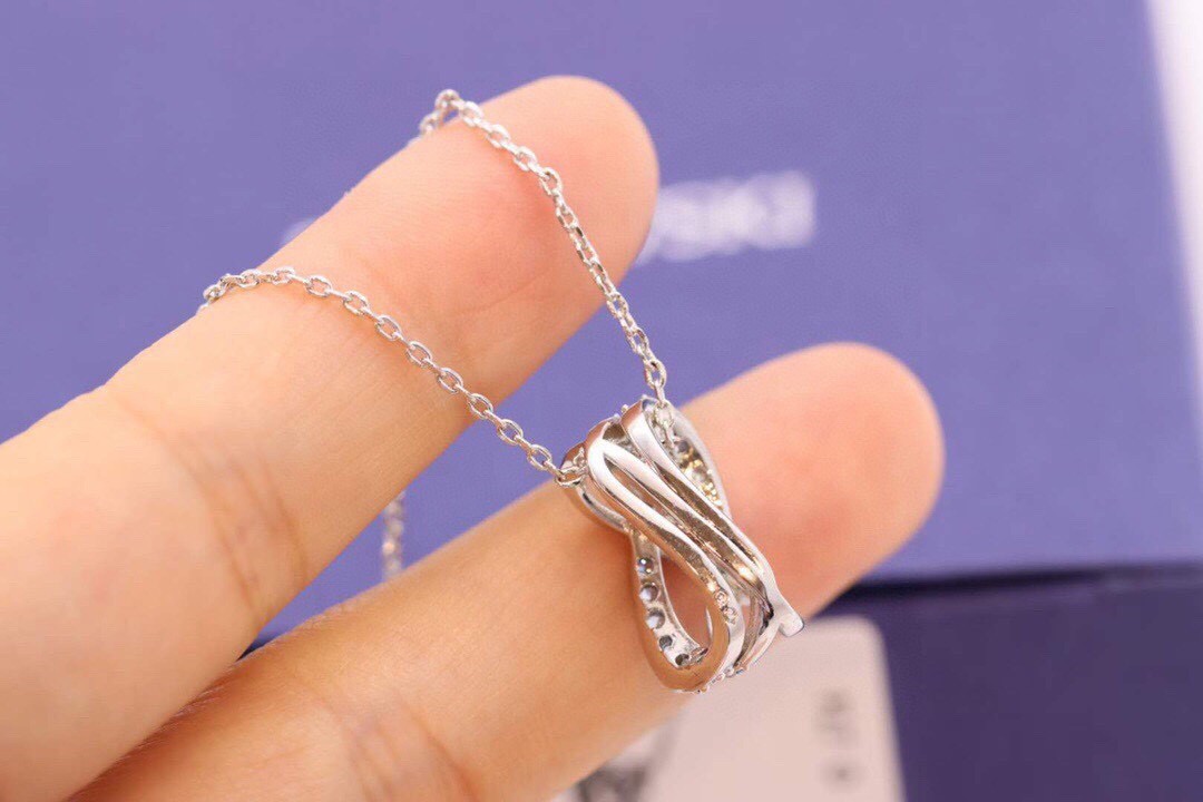 Swarovski Infinity Twist Silver Light Blue Crystal Pendant Necklace w/ Box
