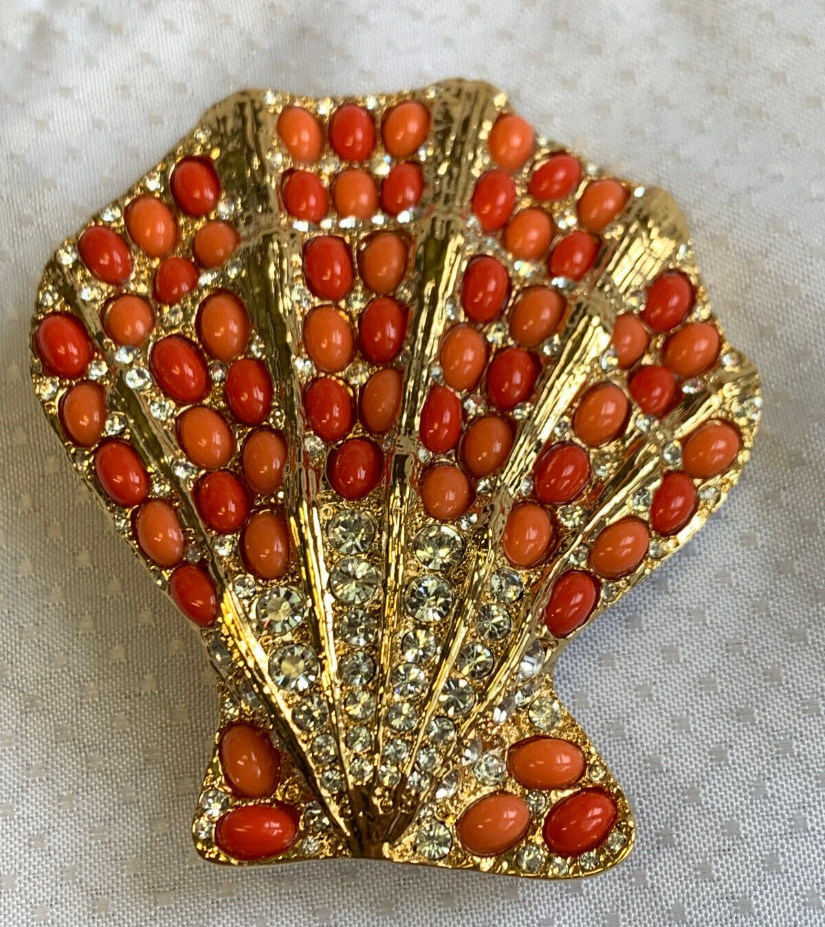 Kenneth Jay Lane Clamshell Brooch Fashion Jewelry Faux Coral Rhinestone Pin