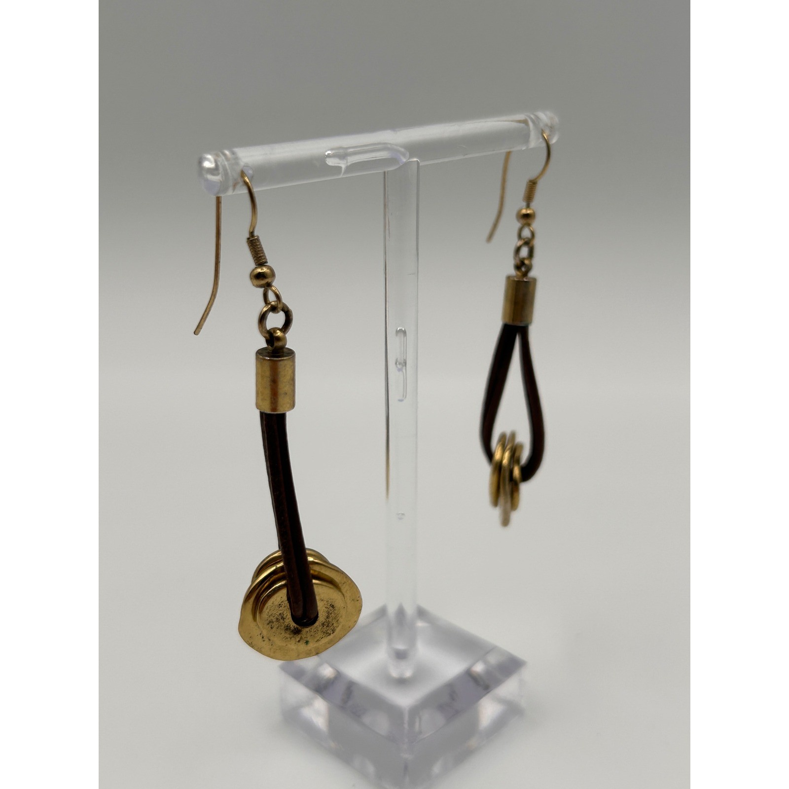 Boho Hammered Gold Tone Disc Brown Cord Drop Dangle Earrings Artisan Style 2″