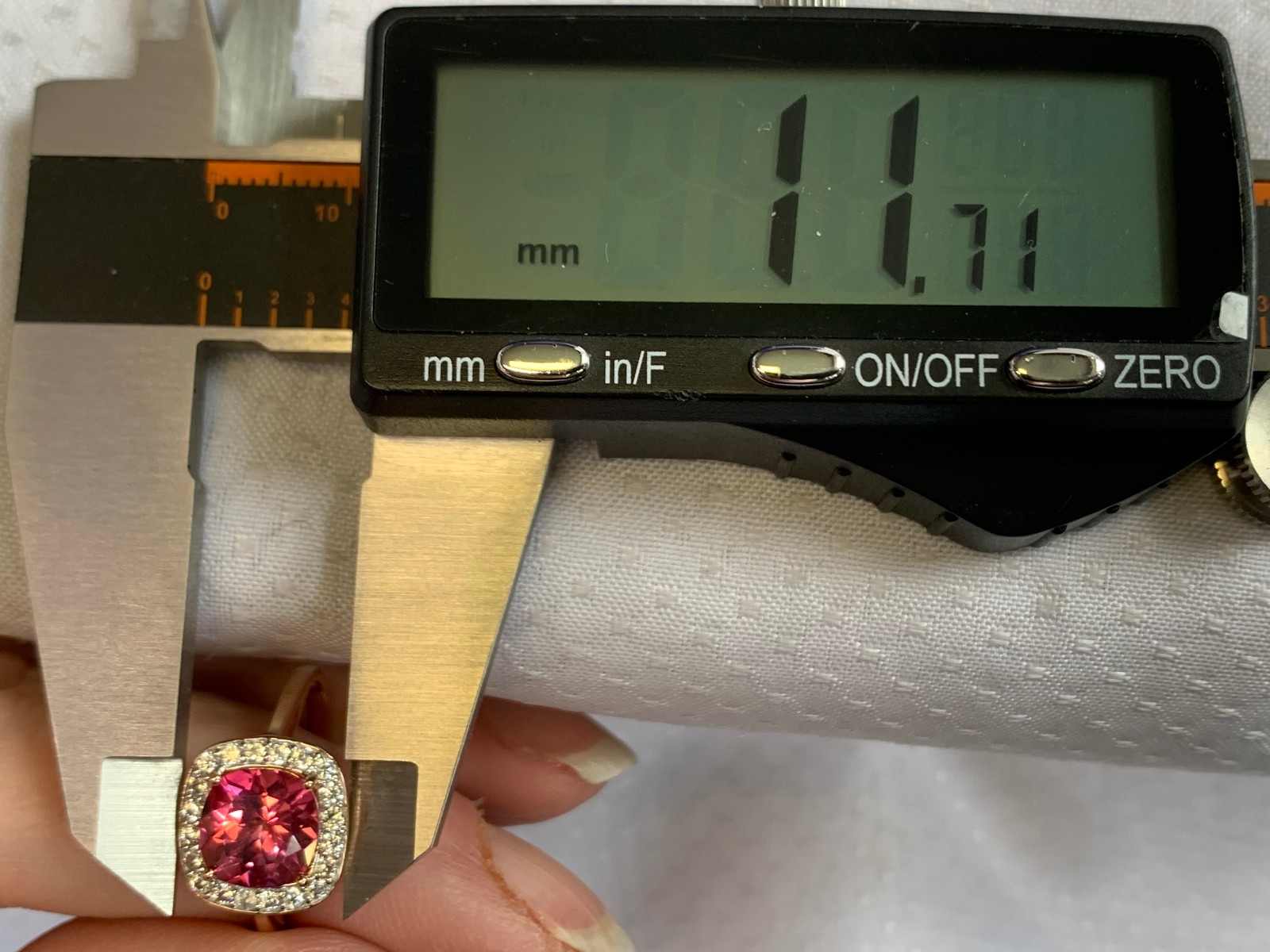 10K Rose Gold Ring 2.58g Fine Jewelry Size 8 Band Pink & Clear Color *READ*