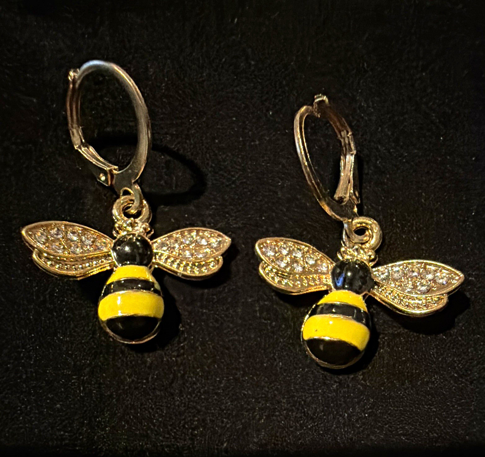 Gold Tone Yellow & Black Enamel Bee Dangle Earrings Latch Back Crystal