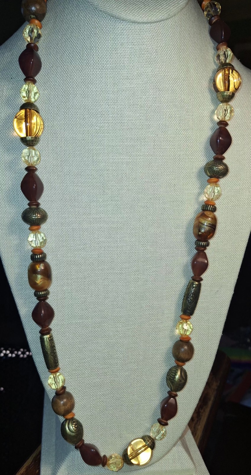 Vintage no brand pre-owned necklace..wood, metal, plastic/ acrylic beads