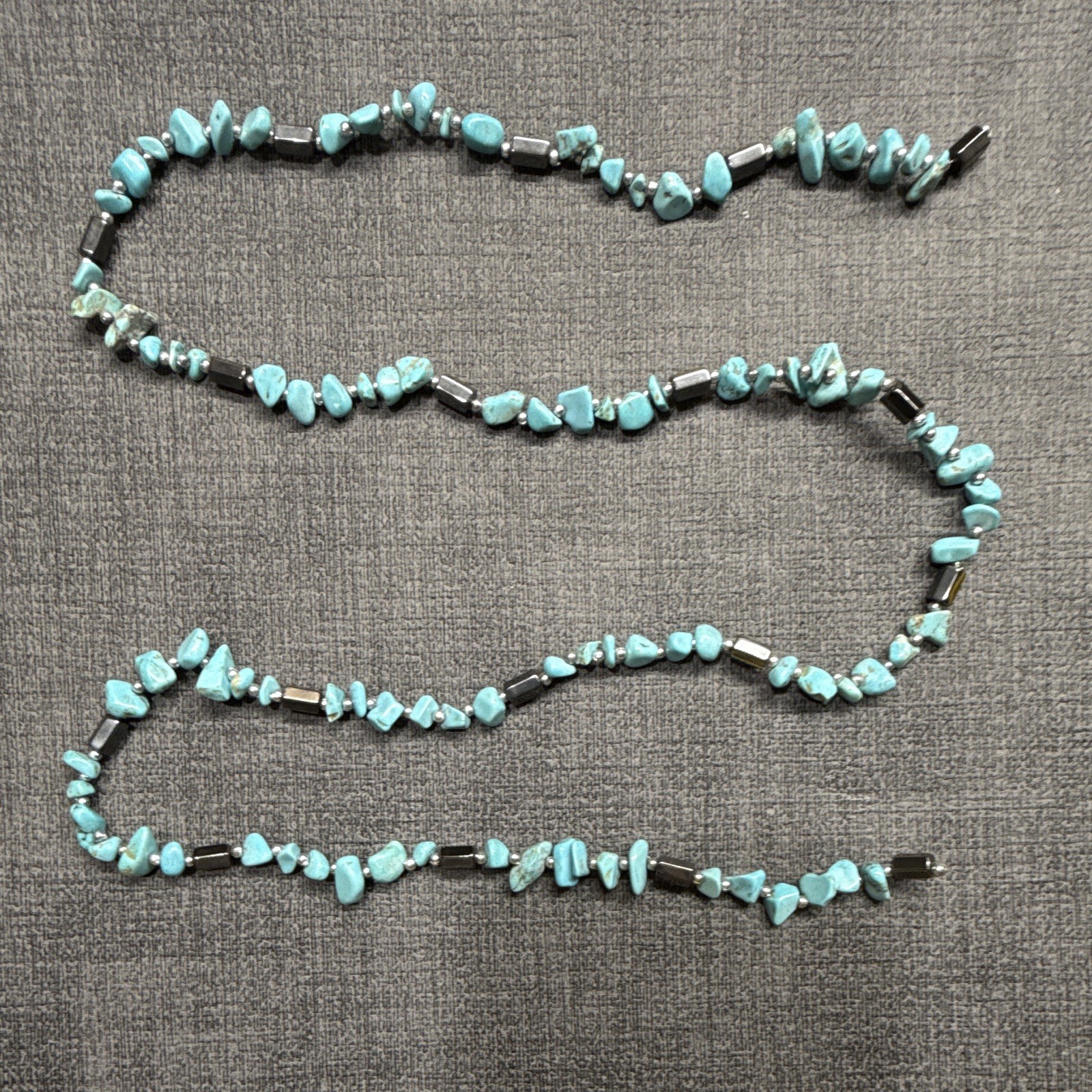 Turquoise Chip & Hematite Beaded Necklace With Magnetic Links
