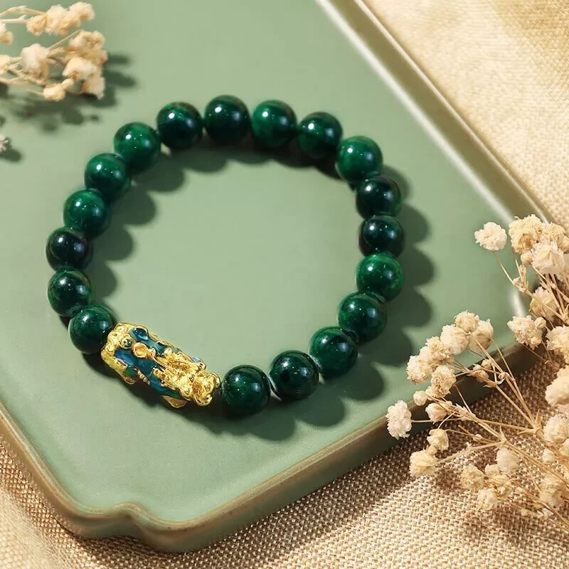 Handmade 8MM Green Jade Beads Pixiu Charm Healing Woman Man Stretch Bracelet