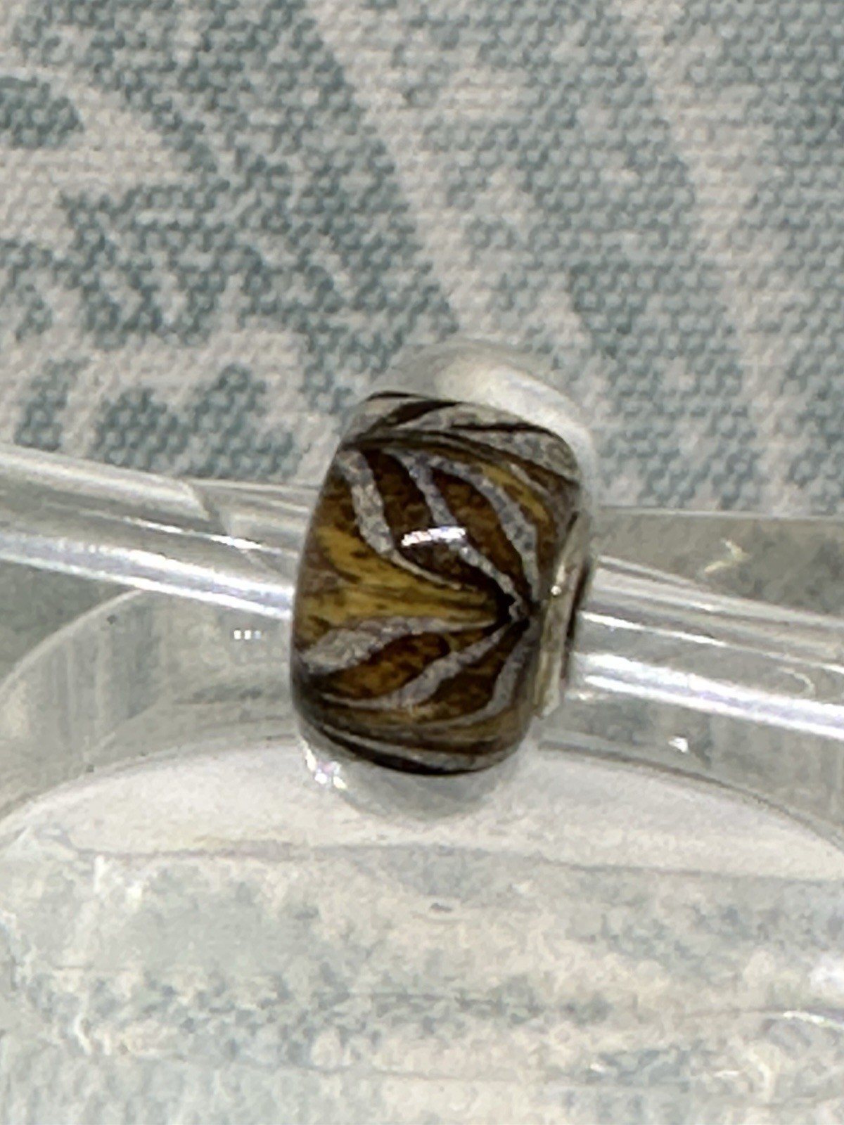 Authentic Trollbeads Roots of Wisdom TGLBE-10442, New & Retired 2021