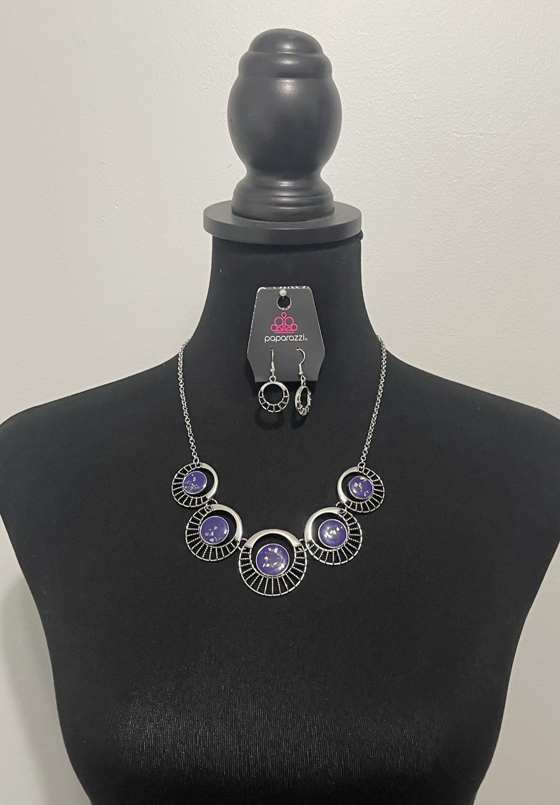 Paparazzi Elliptical Effervescence – Purple