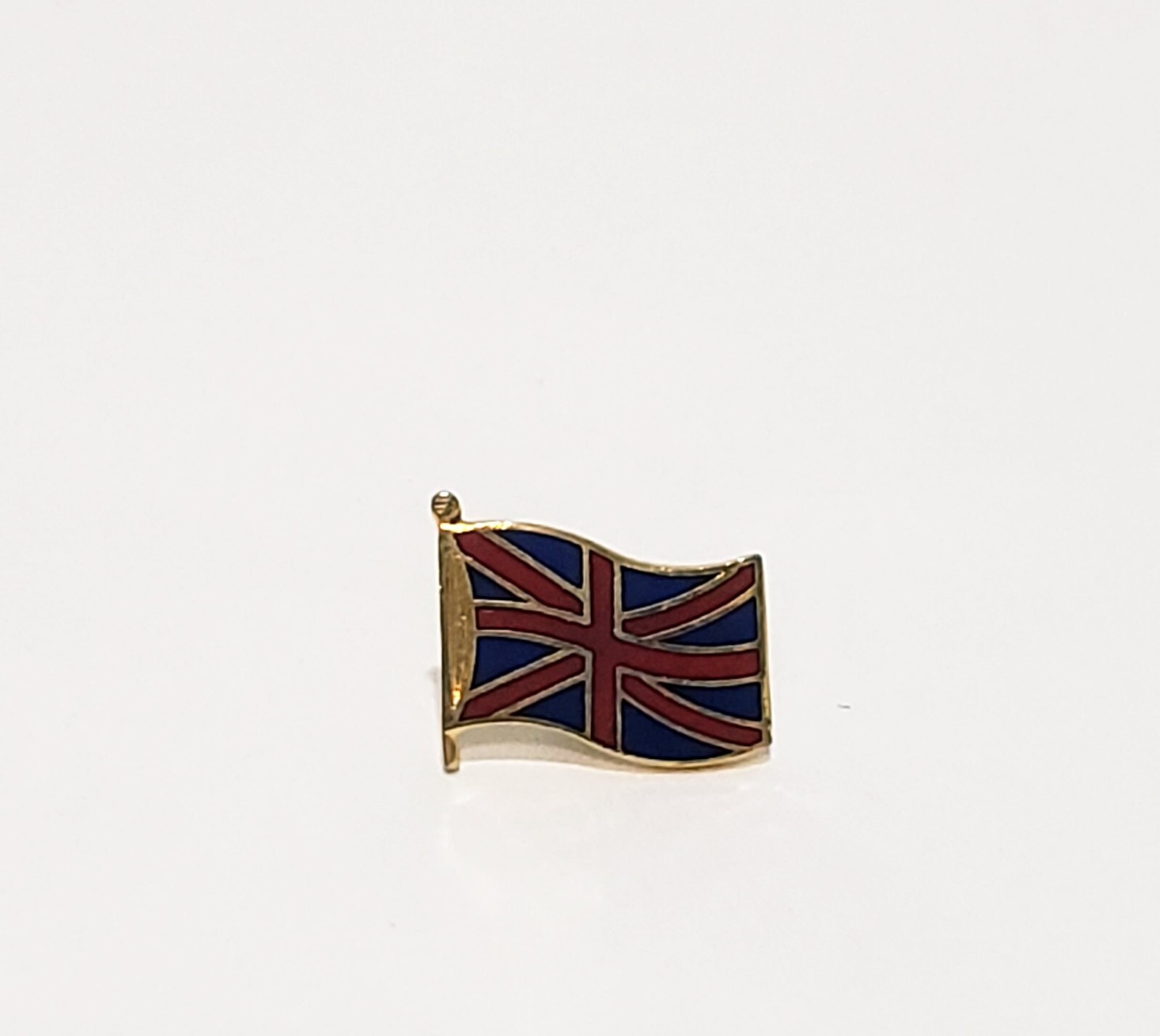 United Kingdom Great Britain Lapel Pin Enamel Red Blue Gold Tone 1/2″