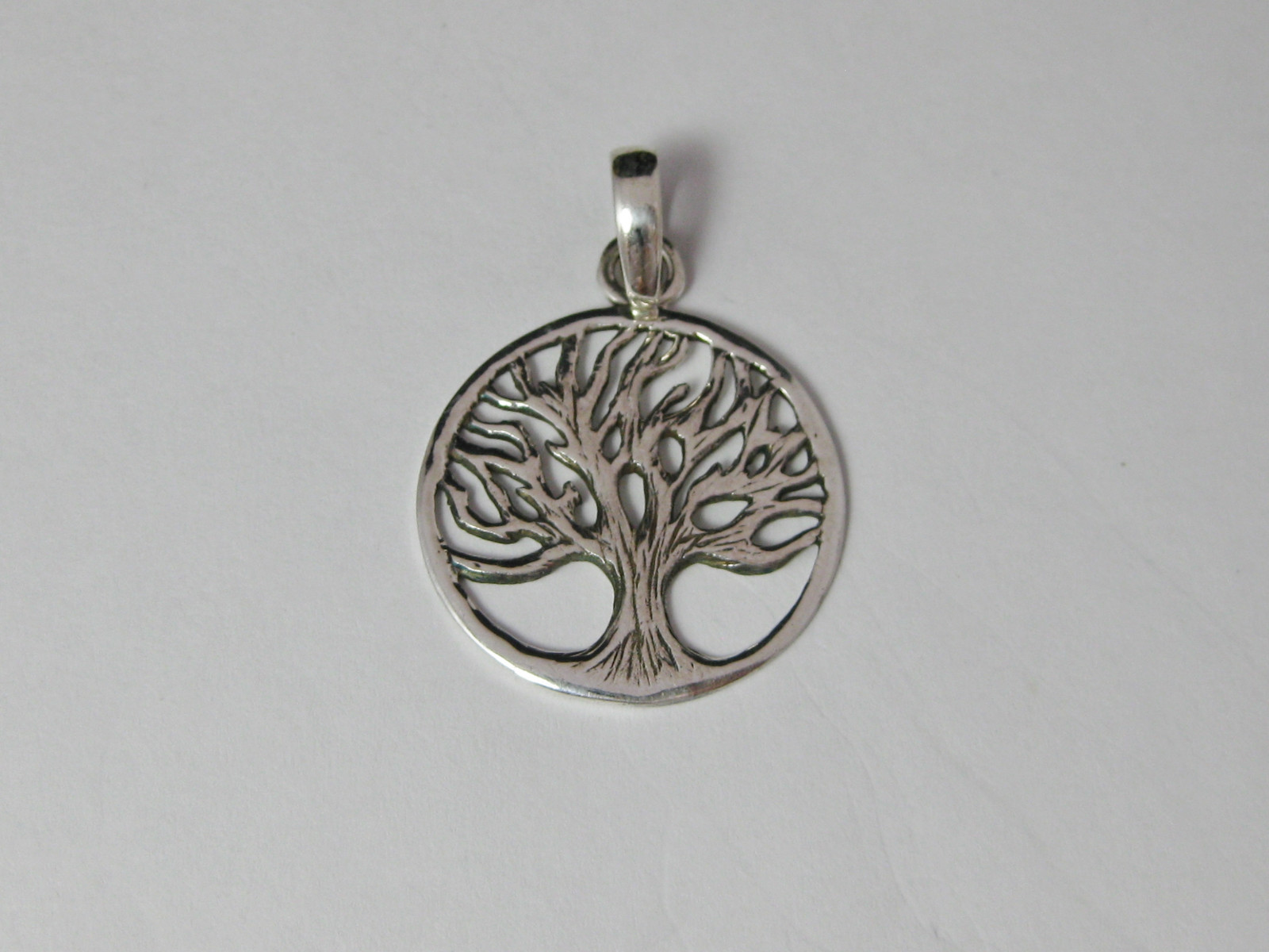.925 STERLING SILVER PENDANT TREE OF LIFE DESIGN WITH ANTIQUE FINISH J82
