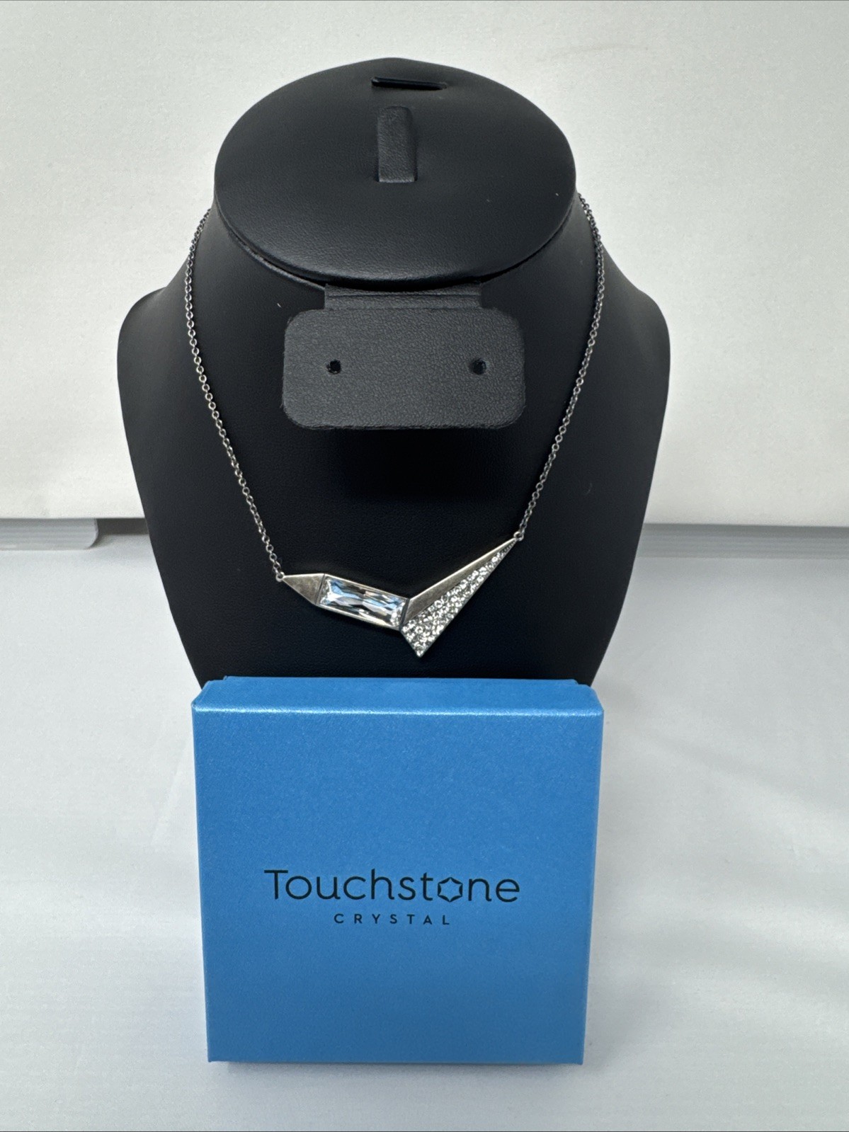 Touchstone Crystal by Swarovski Frosted Edge Necklace BNIB