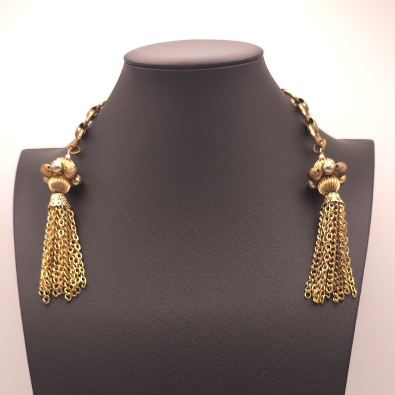 Vintage Gold Tone Link Chain Lariat Tassel Pendant Short