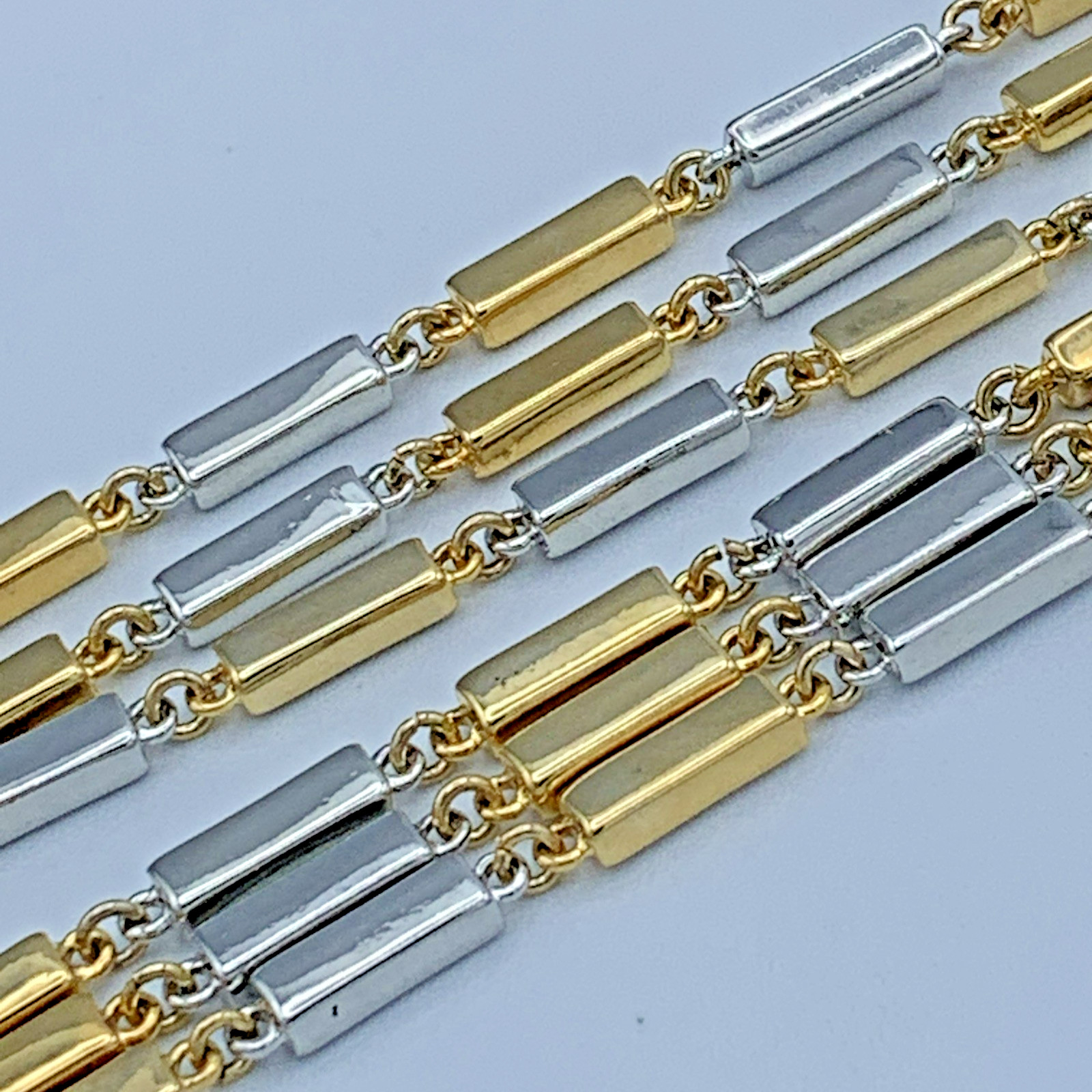 Ann Taylor 18-20 in Gold And Silver Tone Layered Necklace 4-67